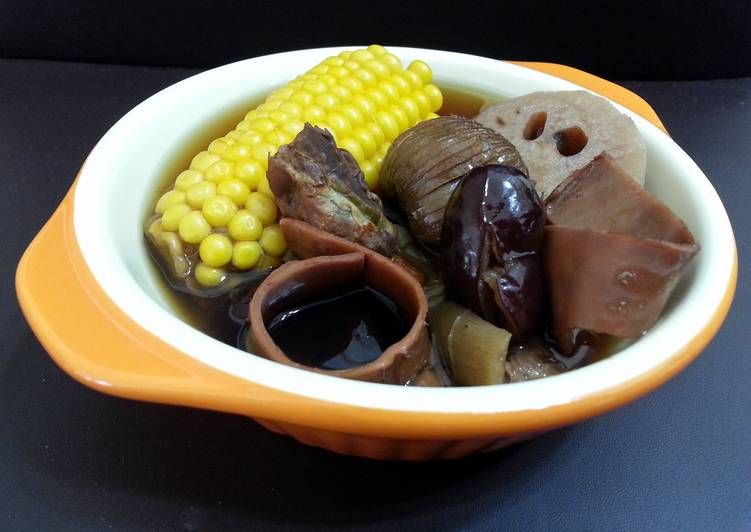 Recipe of Any-night-of-the-week Lotus Root And Sweet Corn With Pork And Dried Seafood Soup