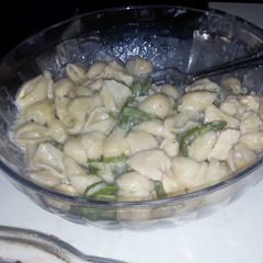 A picture of Chicken and shells.