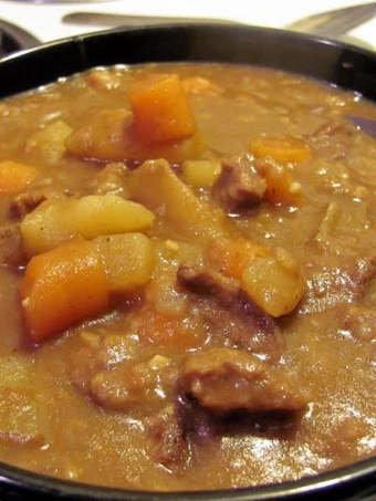 Easy Way Make Recipe Thick and Chunky Beef Stew that is Perfect, Tasty}