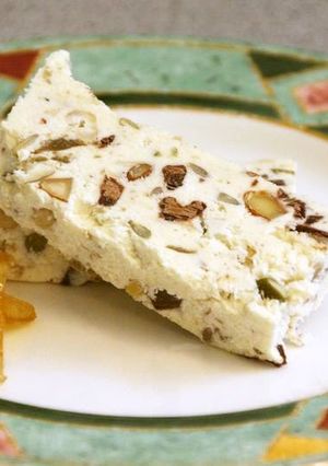 A picture of Cassata : Ice Cream ・ Ricotta Cheese Cake.
