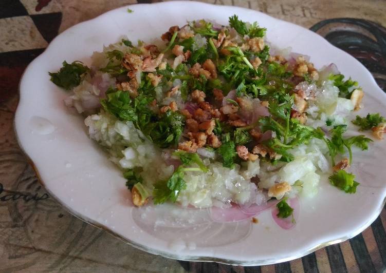 Step-by-Step Guide to Make Speedy Snakegourdsalad