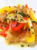 Chicken and Bell Peppers Simmer with Preserved Lemons ＆ Dried Parsley