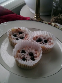 A picture of Banana Cream Cheese Surprise.