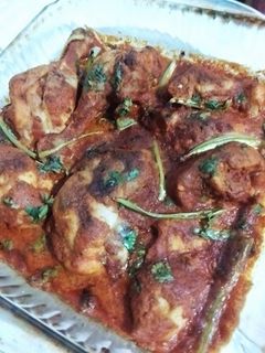 صورة لوصفة دجاج محمر مع التتبيلة وسر الاحمرار 🍗👌✨