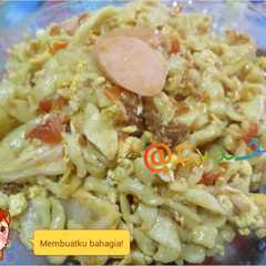 A picture of Bakmi nyemek saos tomat.