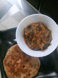 चावल का पराठा (Chawal ka paratha recipe in hindi) रेसिपी मुख्य फोटो