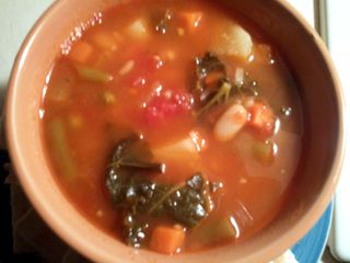 Hearty Vegetable Soup - By Phoenix