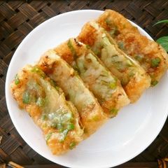 Aburaage and Leek with Miso and Cheese Snack A picture of Aburaage and Leek with Miso and Cheese Snack.