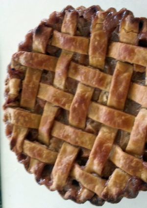 A picture of Crunch Top Apple Pie.