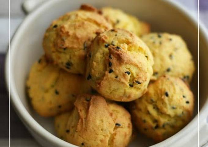 Recipe of Award-winning Kabocha Squash and Sesame Drop Cookies