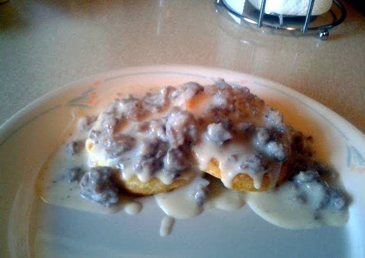 Steps to Prepare Perfect sweet biscuits and gravy