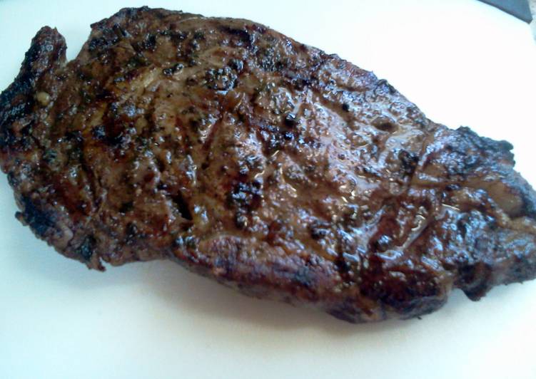 Easiest Way to Prepare Perfect Peppered Steak