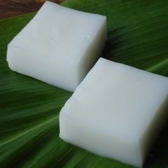 A picture of Hau Pia: Hawaiian Dessert.