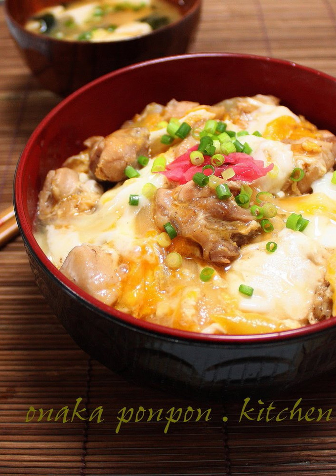 A picture of Rich Stir-Fried Oyako Chicken and Egg Rice Bowl.