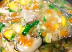 Hình của món Súp gà nấm.