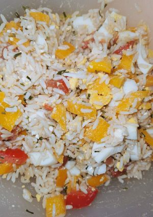 Une photo de Salade de riz au soleil