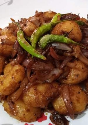अनियन पोटैटो (Onion Potato recipe in hindi) रेसिपी मुख्य फोटो