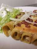 Enchiladas encacahuatadas 🌯🧀