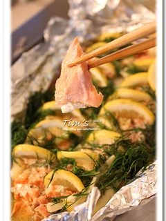 檸檬香草烤鮭魚 的食譜成品照片