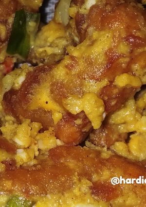 Foto resep Fried shrimp with salted egg (udang krispi saus telur asin)