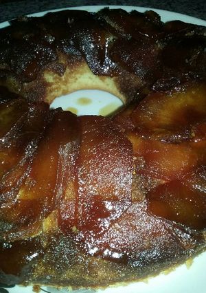 Una foto de Torta invertida de manzanas