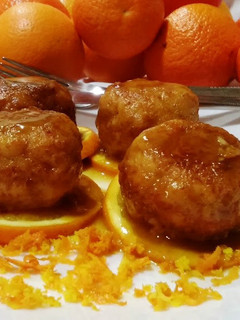 Una foto de Albóndigas de pollo y 4 quesos con naranja y salsa de mandarina
