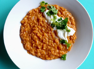 Una foto de Curry de lentejas rojas