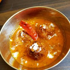 A picture of Lauki ke kofte bottle gaurd.