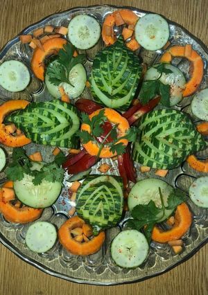 સલાડ(Salad Recipe in Gujarati) રેસીપી મુખ્ય ફોટો