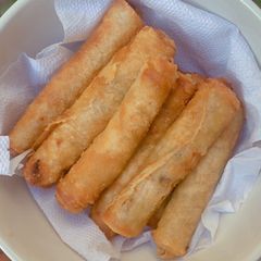 A picture of Crispy spring roll.