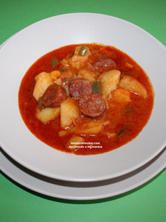 Una foto de Patatas a la riojana