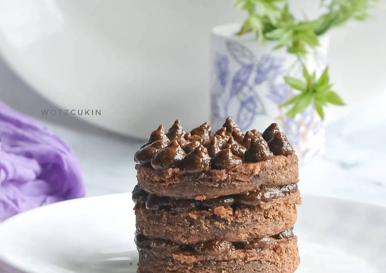 Recipe of Quick Avacado chocolate cake with avacado chocolate cream
