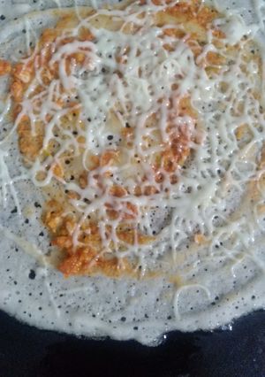 ચીઝ ગાર્લિક ઢોસા(Cheese Garlic dosa Recipe in Gujarati) રેસીપી મુખ્ય ફોટો