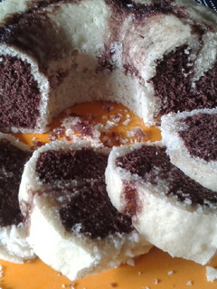 Una foto de Torta marmolada sin leche en microondas