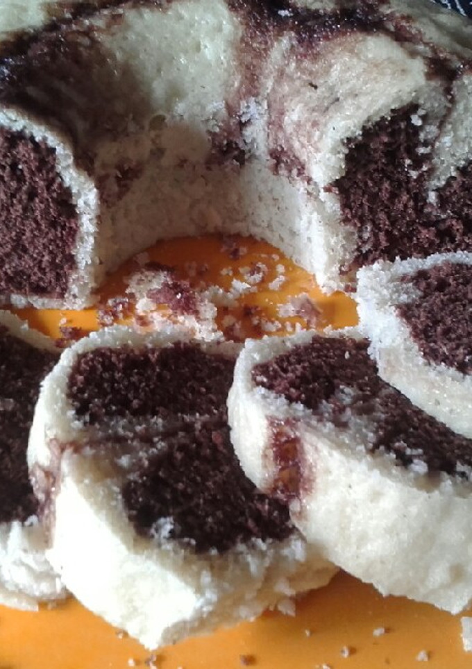 Una foto de Torta marmolada sin leche en microondas