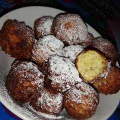 รูปของ Cekodok (Kue Pisang si Upin Ipin)