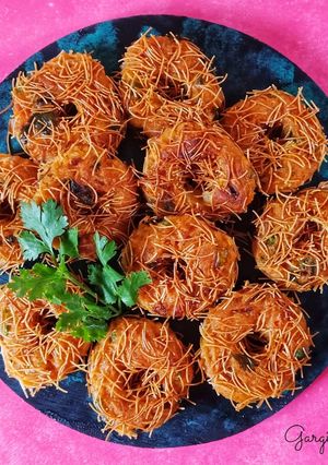 A picture of Vermicelli Vada.