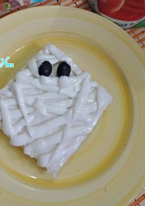A picture of #MUMMY_Mayo #Sandwich!! #RamadanKiTayari !!.