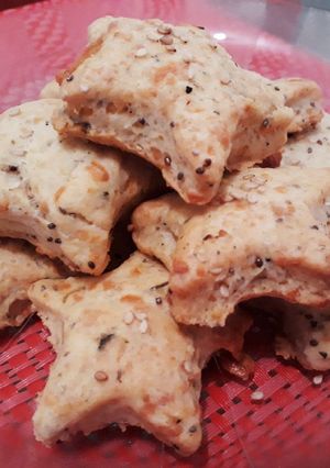 Una foto de Galletitas de queso, orégano, sésamo y chía