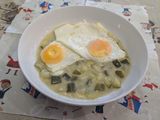 Egyszerű cukkinifőzelék tojással
