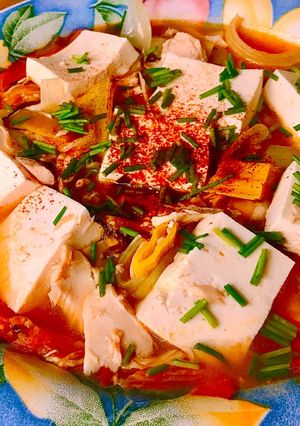 Hình của món Canh Kim Chi Cá Ngừ (Chamchi Kimchi Jjigae).