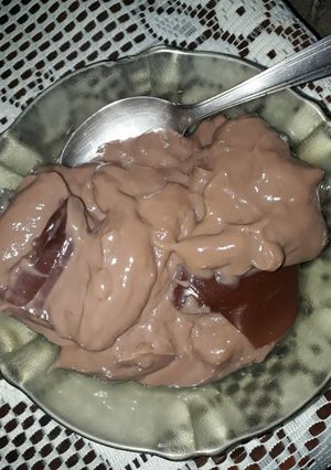 Una foto de Crema casera & postre