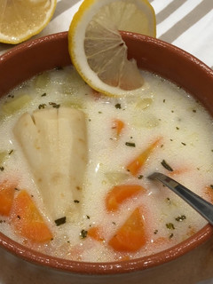 Tárkonyos krumplileves recept fotója