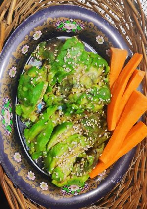 A picture of Sesame Avocado.