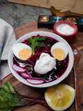 Borsch frío. Sopa fría de remolacha - Svekolnik
