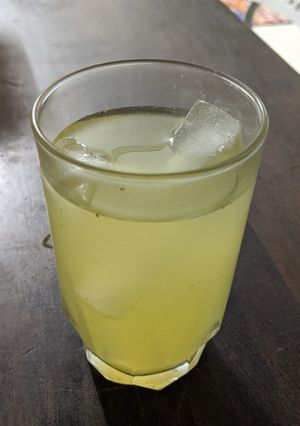 A picture of Pineapple Squash.