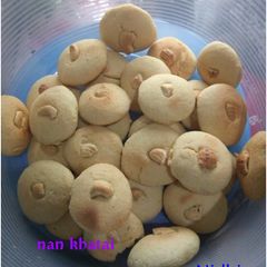 A picture of Nan khatai.