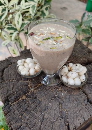 A picture of Makhana Milk.