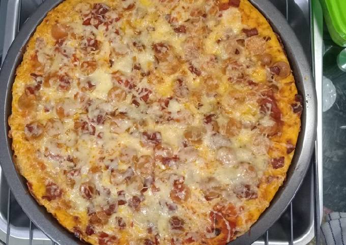 Cara Gampang Menyiapkan Pizza Meat Lover Rumahan Anti Gagal