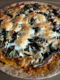Mushroom & Basil Pizza